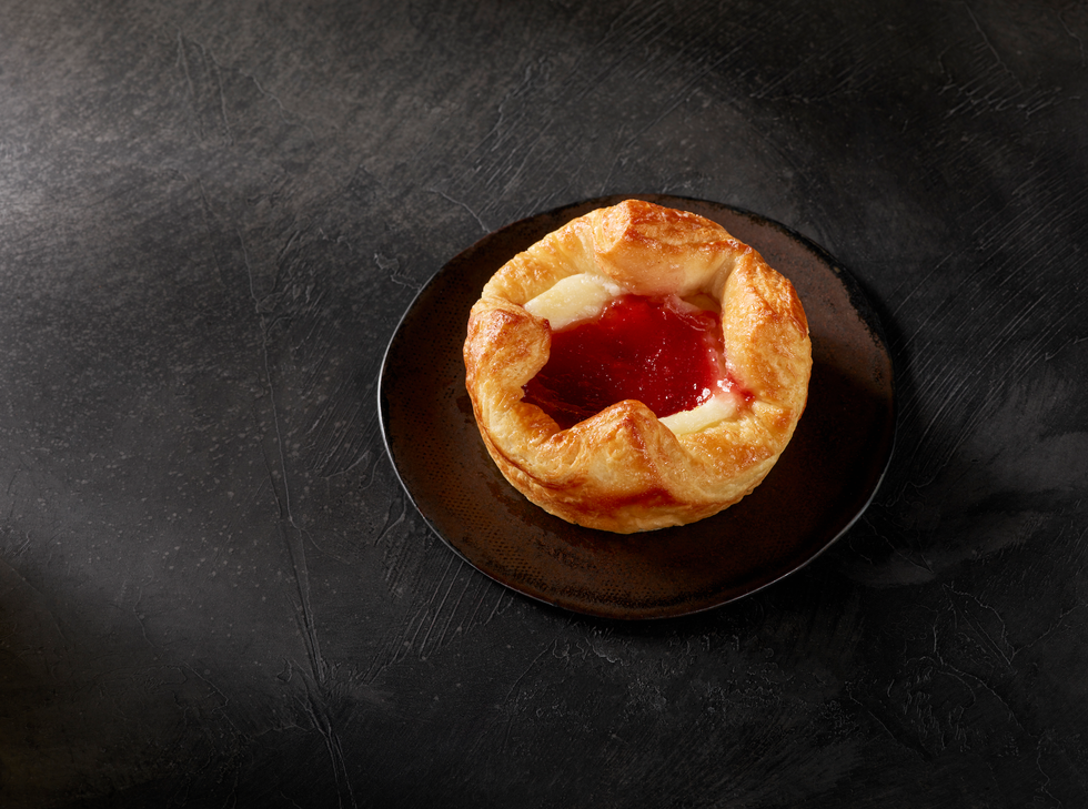 Dish, Food, Cuisine, Ingredient, Dessert, Baked goods, Produce, Yorkshire pudding, Finger food, Danish pastry, 