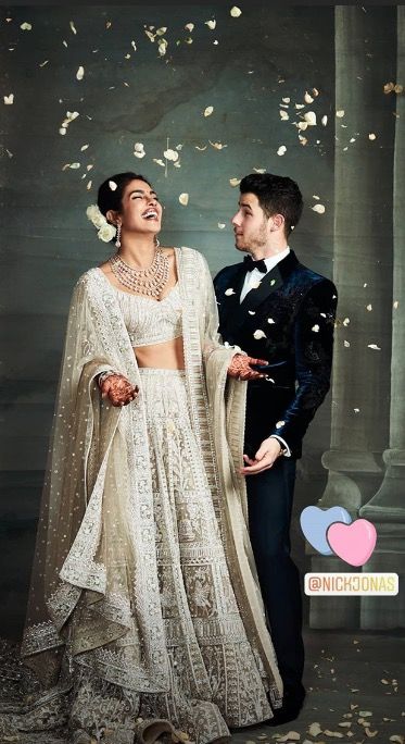 The Pictures From Priyanka Chopra And Nick Jonas' Wedding Reception Have  Been Released And That's The Look Of Love