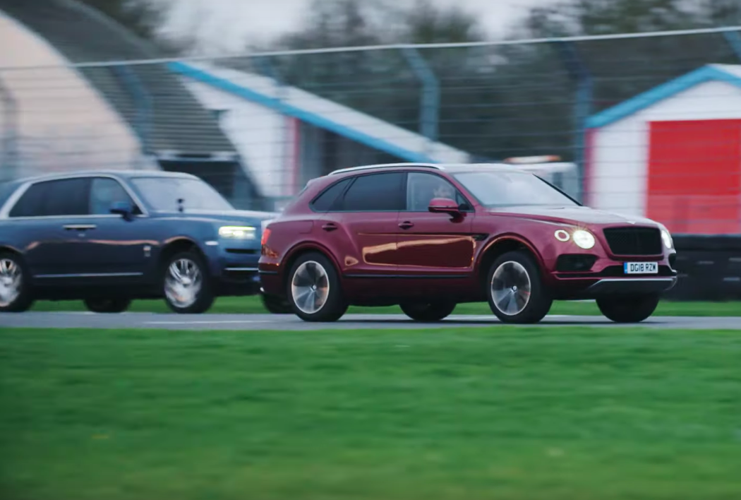 RollsRoyce Cullinan và Bentley Bentayga cuộc chiến SUV siêu sang