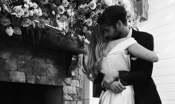 Photograph, Black-and-white, Monochrome photography, Snapshot, Photography, Romance, Monochrome, Stock photography, Hug, Love, 