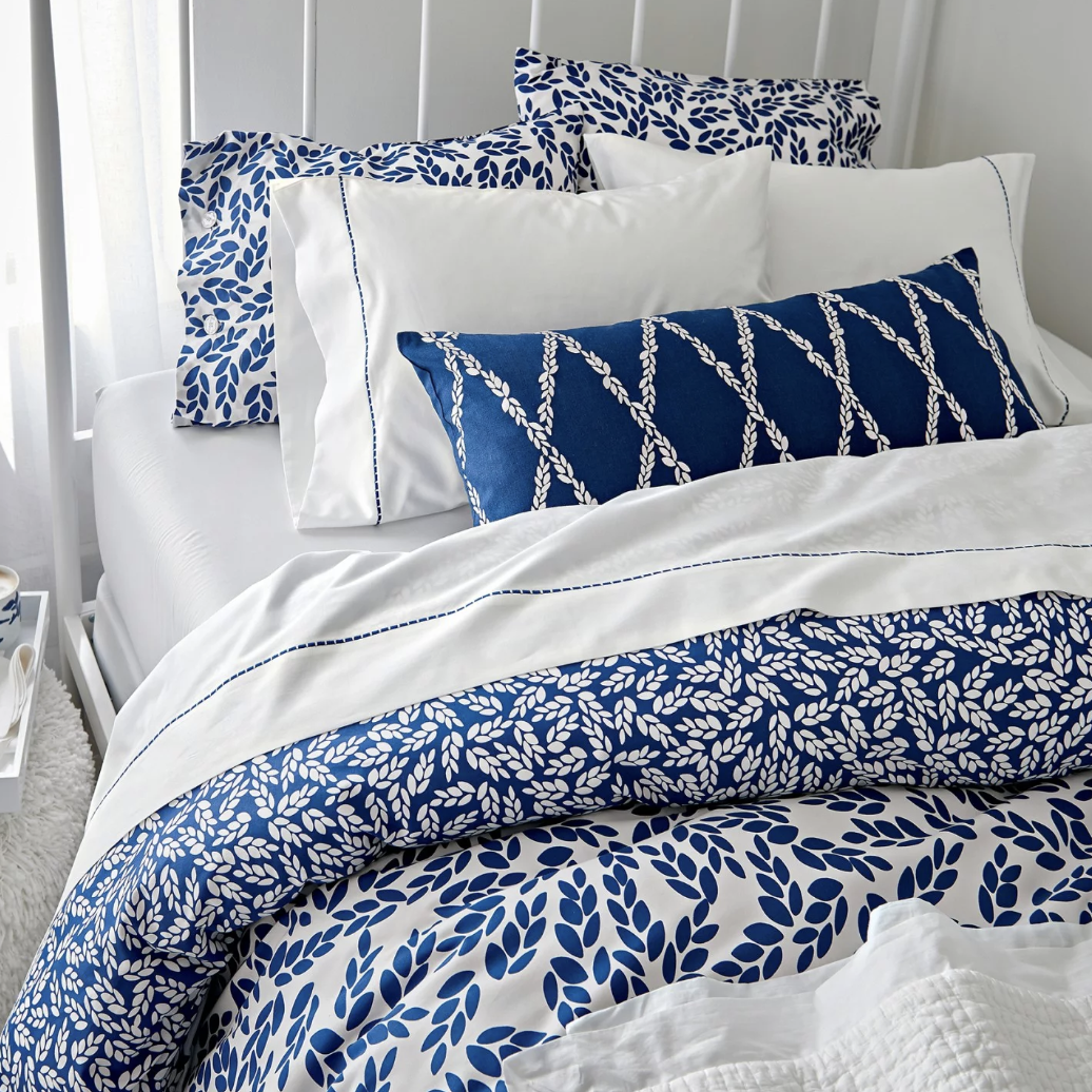 Bedding, Blue, Bed sheet, White, Duvet cover, Bed, Textile, Furniture, Pillow, Bedroom, 
