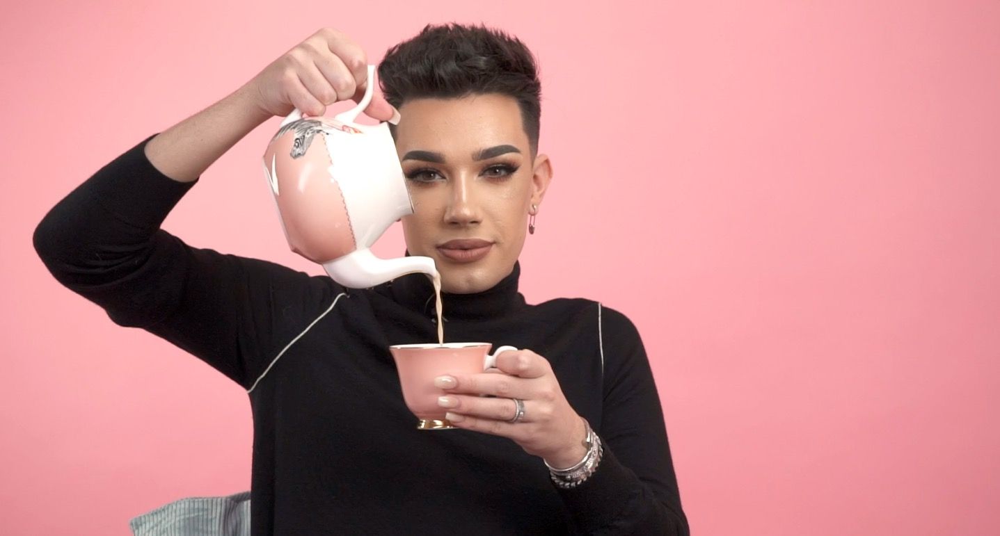 Zoom ind indstudering Overlevelse James Charles spills the tea on how he tries to avoid drama and 'stay in  his lane'