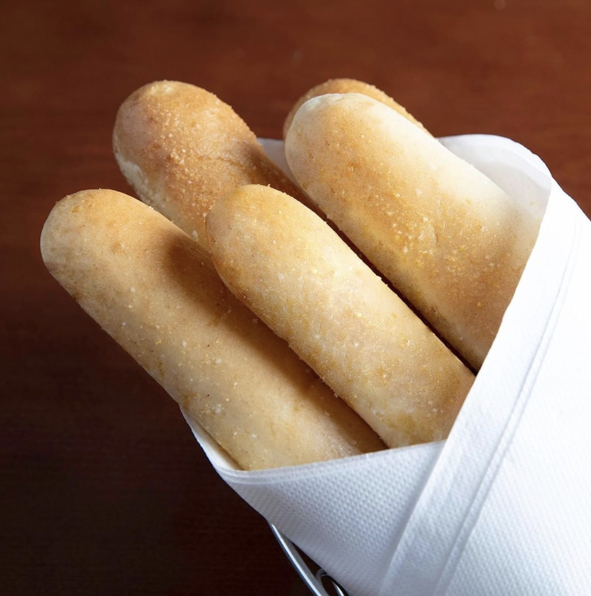 Things You Need to Know Before Eating At Olive Garden