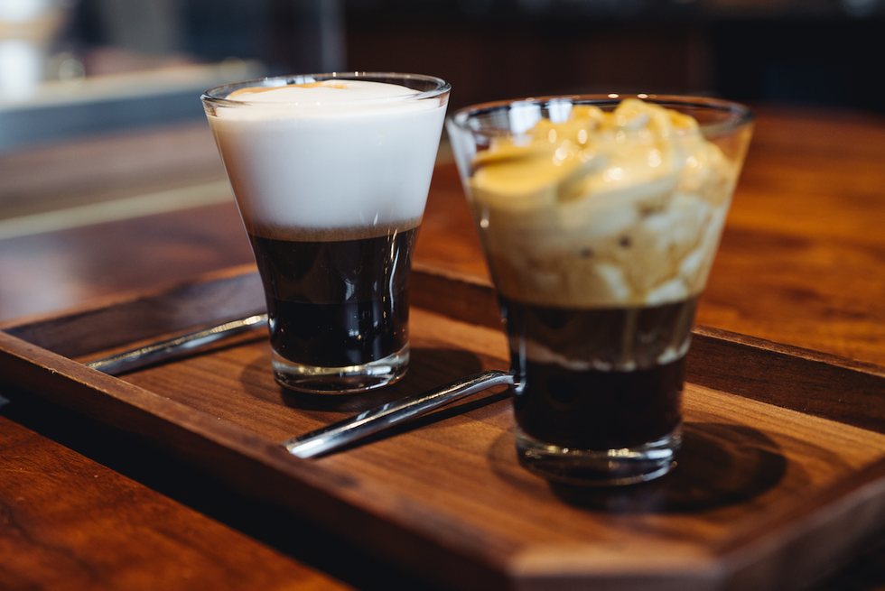 Drink, Food, Espresso con panna, Irish coffee, Bicerin, Distilled beverage, Coffee, White russian, Ingredient, Liqueur coffee, 