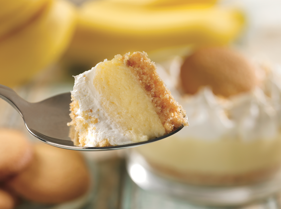 Dish, Food, Cuisine, Ingredient, Dessert, Baked goods, Buttercream, Frozen dessert, Produce, Sweetness, 