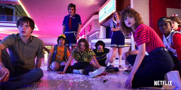 Purple, Performance, Youth, Fun, Event, Stage, Performing arts, Leisure, Talent show, Team, 