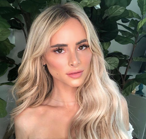 Amanda Stanton Sex Porn - Amanda Stanton's Topless Photos Have Been Hacked - Bachelor Alum Amanda  Stanton Reveals Topless Photo Hack