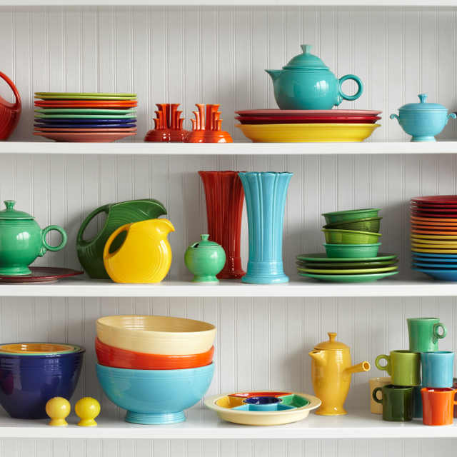 Shelf, Orange, Yellow, Shelving, Turquoise, Serveware, Dinnerware set, Room, Tableware, Ceramic, 