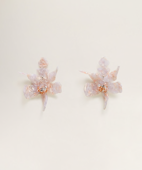 Pink, Earrings, Beige, Fashion accessory, Jewellery, Hair accessory, Body jewelry, Pearl, Headpiece, Metal, 