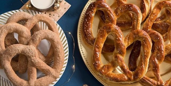 Dish, Food, Cuisine, Pretzel, Ingredient, Hefekranz, Baked goods, Snack, Lye roll, Staple food, Dish, Food, Cuisine, Pretzel, Ingredient, Hefekranz, Baked goods, Snack, Lye roll, Staple food,