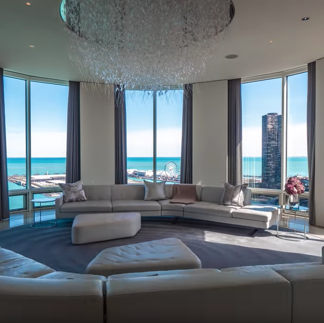 Chicago revolving living room penthouse