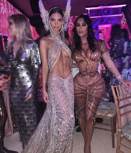 Emily ratajkowski met gala cheap dress