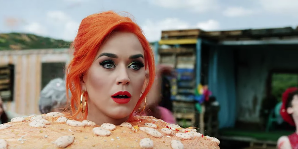 Hair, Face, Lip, Beauty, Eyebrow, Eye, Mouth, Photography, Hair coloring, Flesh, 