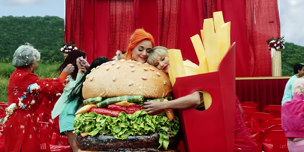 Hamburger, Fast food, Junk food, Whopper, Food, Dish, Cuisine, Sandwich, Finger food, Big mac, 