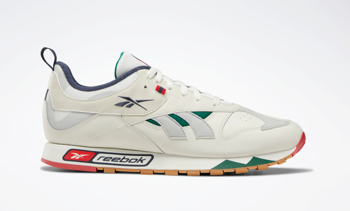 Shoe, Footwear, Outdoor shoe, White, Sneakers, Running shoe, Walking shoe, Sportswear, Athletic shoe, Cross training shoe, 