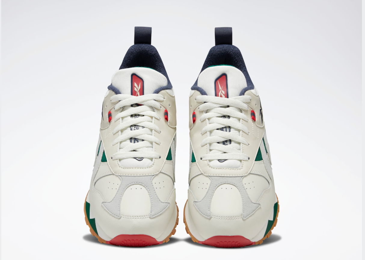 Footwear, White, Sportswear, Shoe, Sneakers, Outdoor shoe, Walking shoe, Carmine, Athletic shoe, 