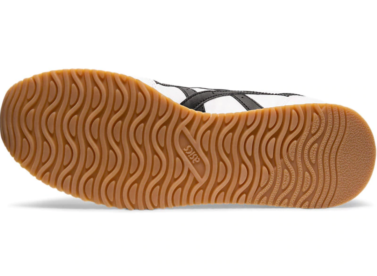 Footwear, Orange, Tan, Shoe, Beige, Brown, Suede, Athletic shoe, 