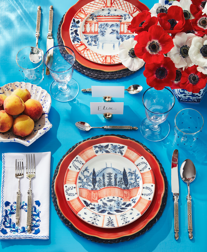 jackie-kennedy-inspired-table-setting