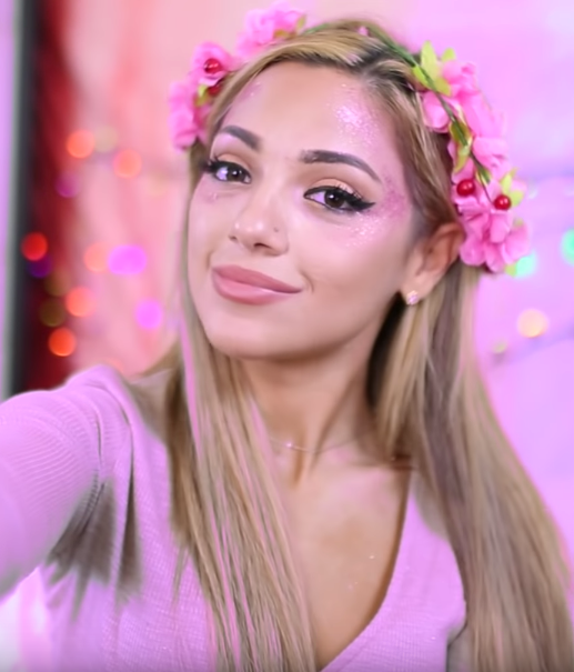 Snapchat Filter Halloween Makeup - Pink Flower Filter