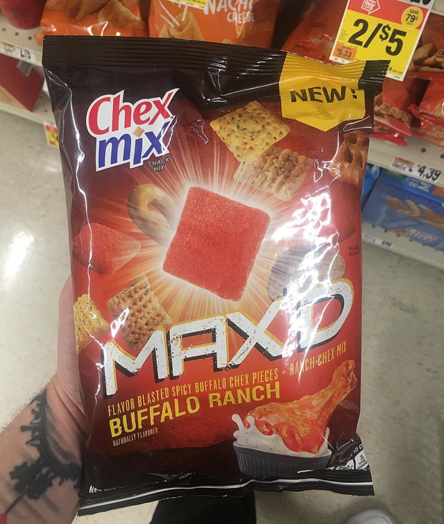 Junk food, Snack, Food, Potato chip, Cuisine, Side dish, 