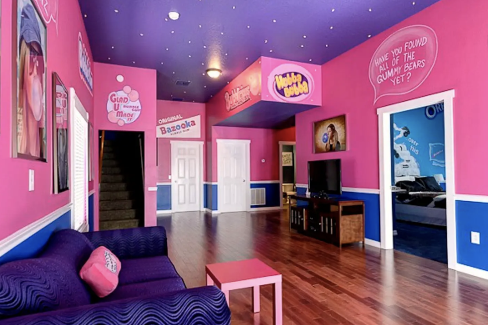 Room, Pink, Interior design, Purple, Property, Violet, Building, Wall, Ceiling, Magenta, 