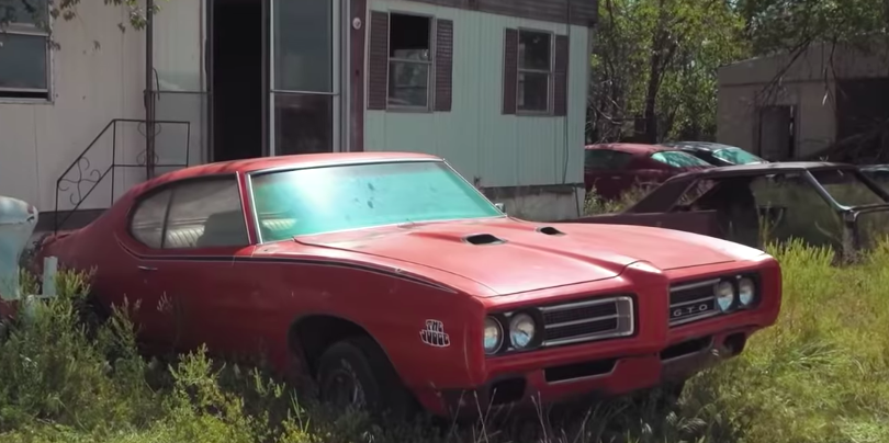 This Neglected Texas Field Is Full of Serious Vintage Muscle