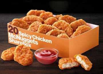 Dish, Food, Fast food, Chicken nugget, Cuisine, Fried food, Ingredient, Crispy fried chicken, Bk chicken nuggets, Kids' meal, 