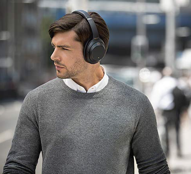 Sony Noise-Cancelling Headphones Are $70 Off at Walmart Right Now