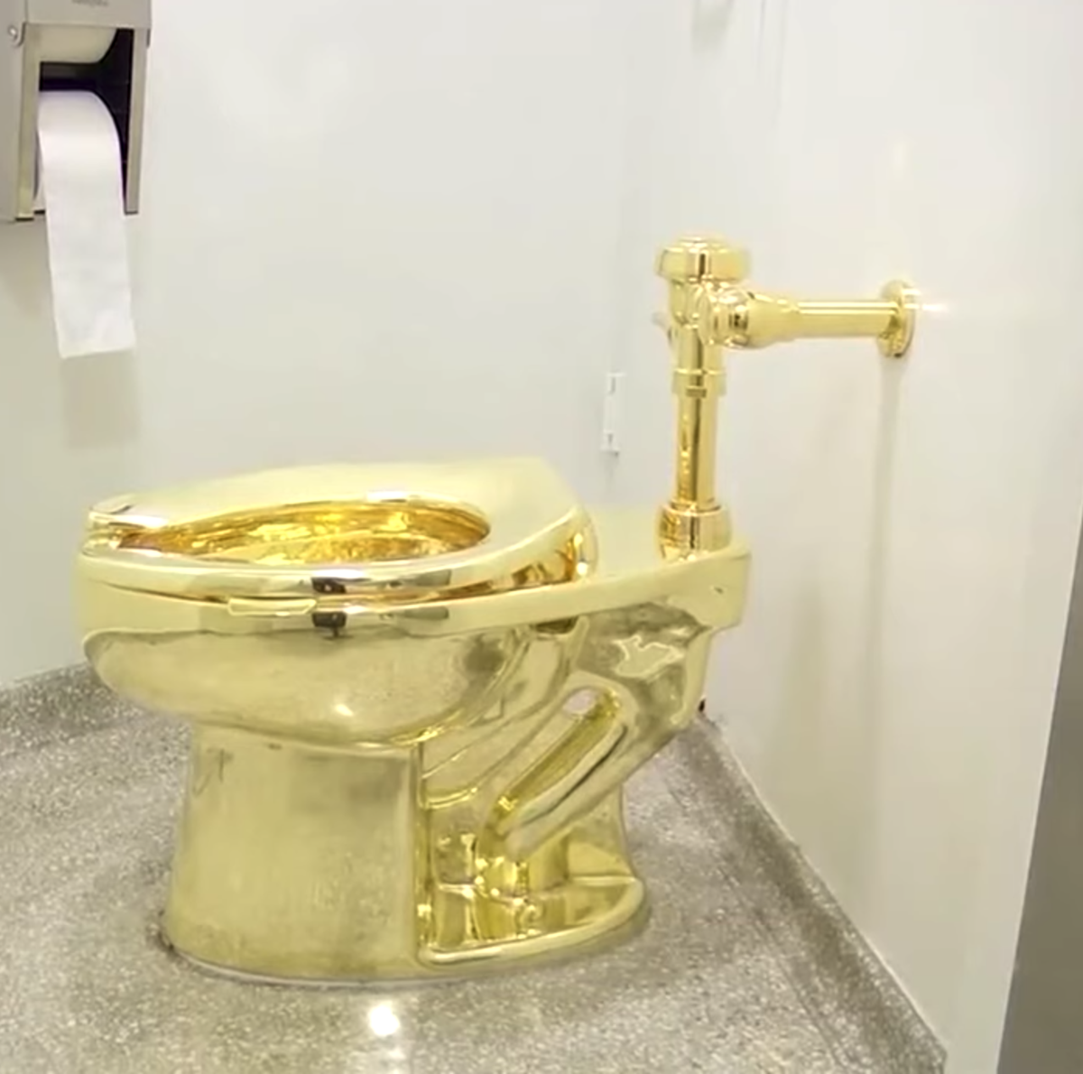 On the throne: what it's like to use the Guggenheim's solid gold