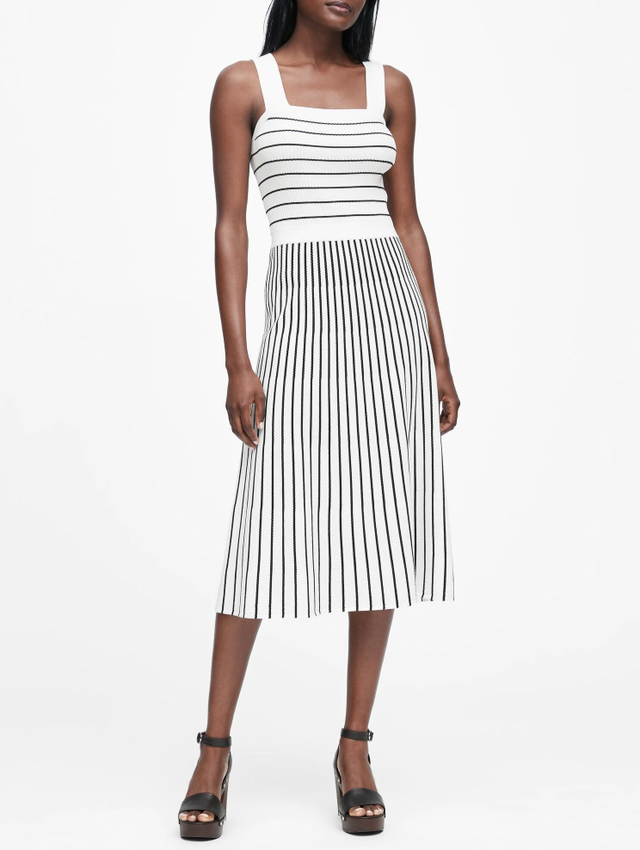 Clothing, Dress, White, Fashion model, Day dress, Shoulder, Cocktail dress, Black-and-white, Waist, Photo shoot, 
