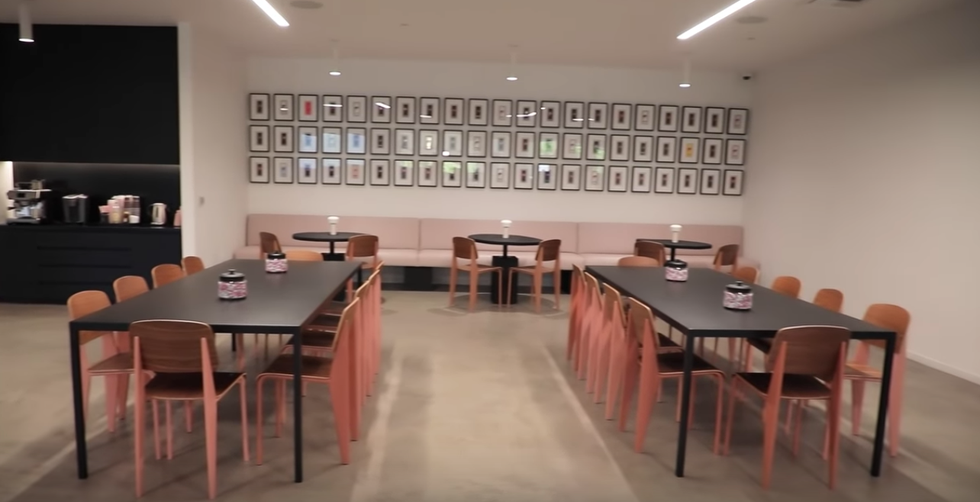Building, Room, Table, Furniture, Interior design, Restaurant, Classroom, Ceiling, 