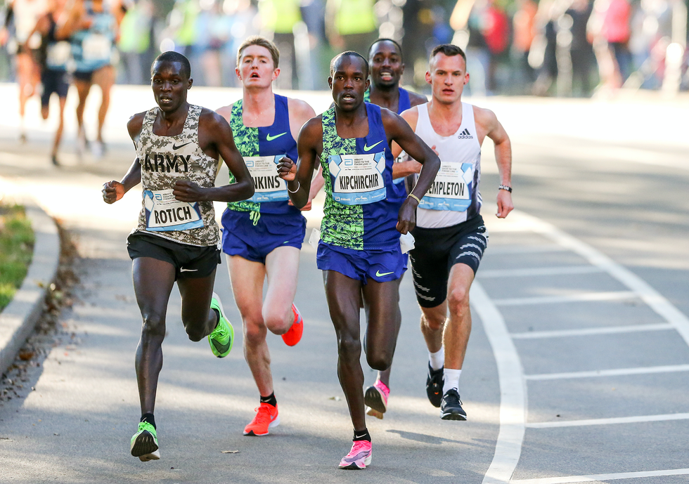 Running, Sports, Outdoor recreation, Marathon, Athlete, Long-distance running, Athletics, Recreation, Exercise, Individual sports, 