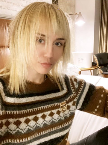 Miley Cyrus Reveals “Hannah Montana” Blonde Hair and Bangs | Allure