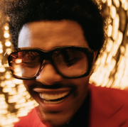Eyewear, Hair, Glasses, Cool, Hairstyle, Afro, Fun, Smile, Vision care, Photography, 