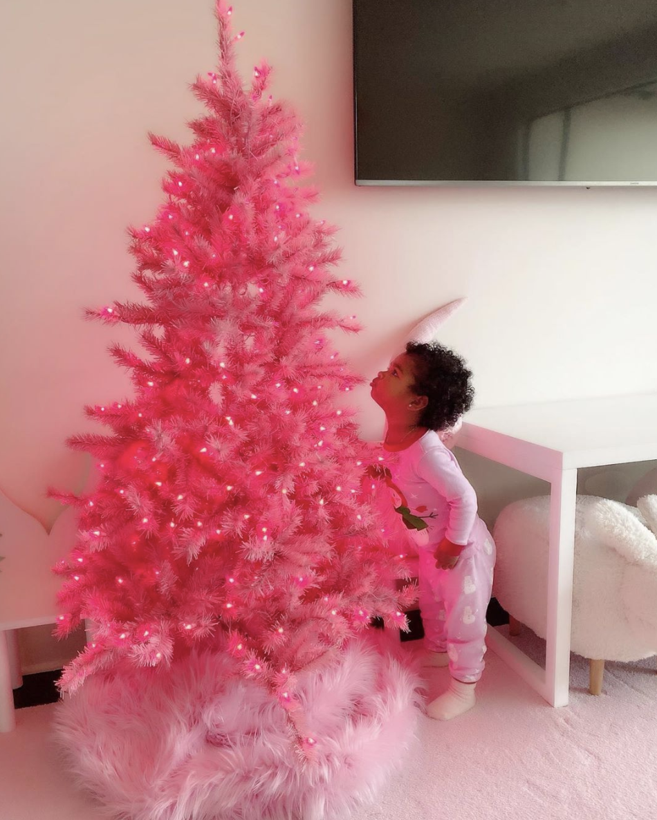 Christmas tree, Pink, Christmas decoration, Tree, Woody plant, Interior design, Plant, Christmas, Room, Pine, 