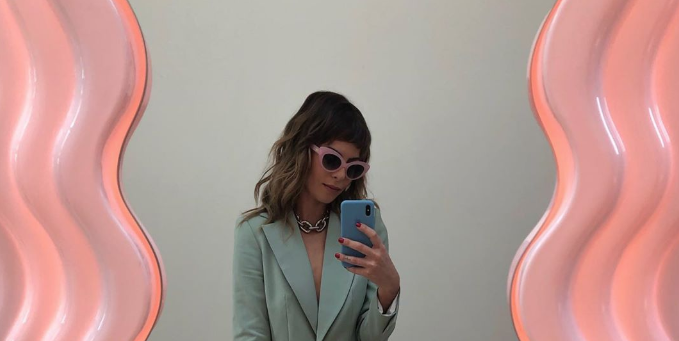 This Mirror Is a Celebrity Favorite—Here's Why