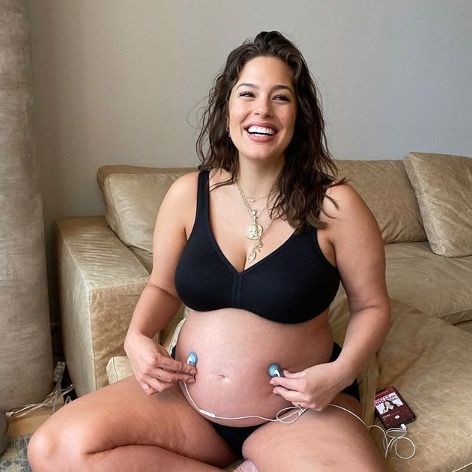 Ashley Graham poses naked in last shoot before having first child