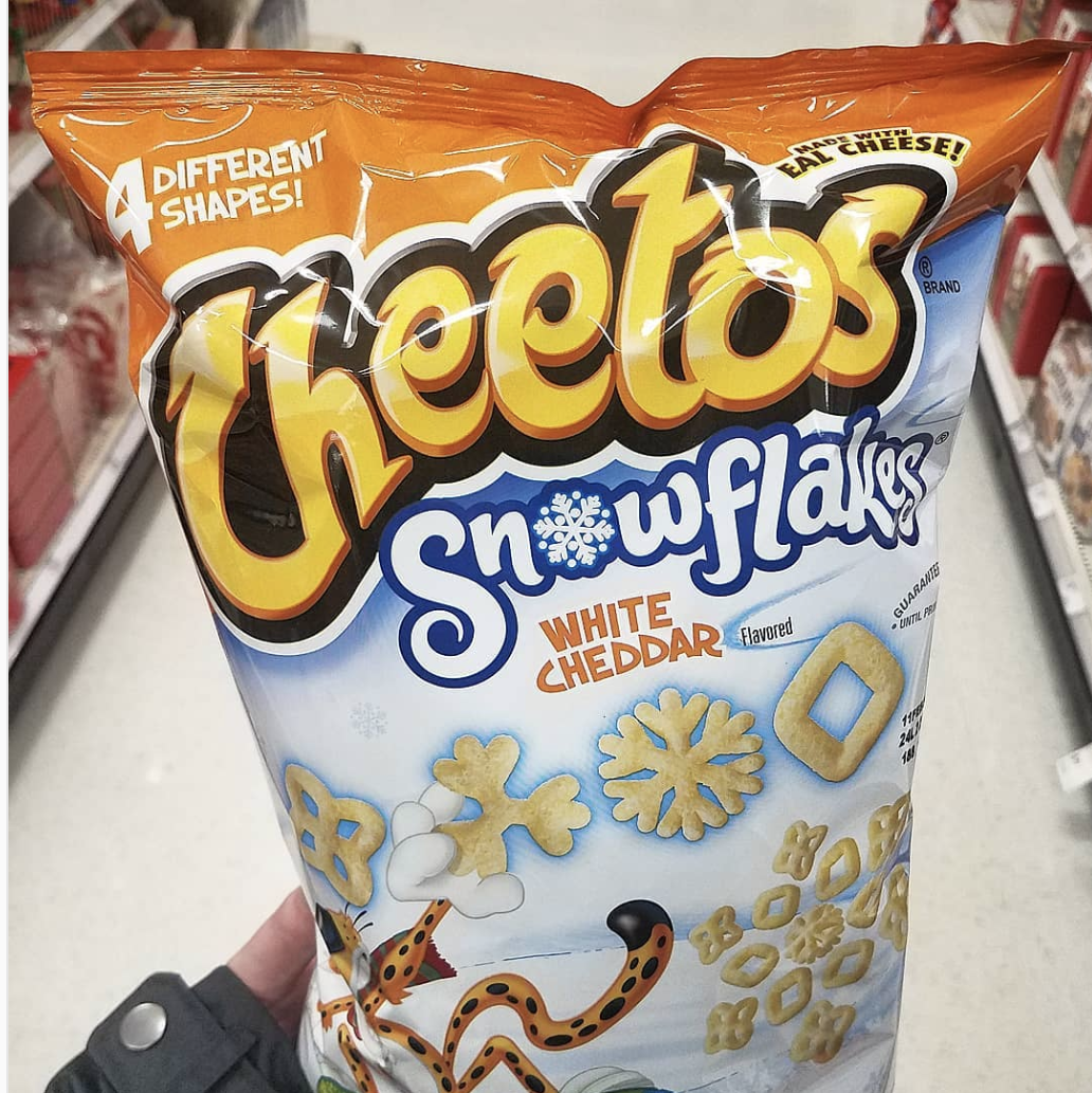 Cheetos 2.375 oz White Cheddar Snowflakes - 68800