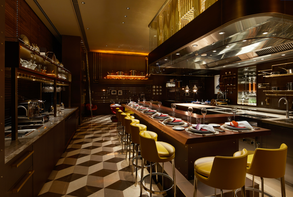 Interior design, Restaurant, Building, Bar, Room, Architecture, Drinking establishment, Table, Furniture, Tavern, 