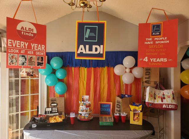 Balloon, Room, Vegetarian food, Party supply, 