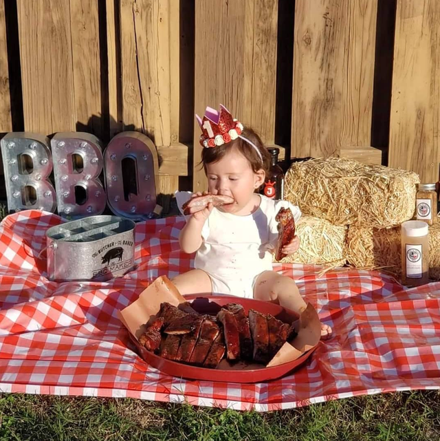 BBQ Picnic Set -Elephant Girl