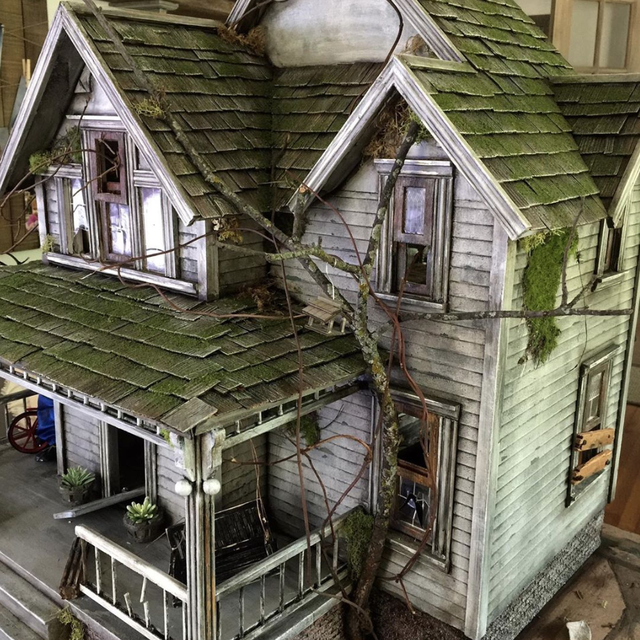 House, Roof, Home, Building, Architecture, Scale model, Cottage, Shack, Tree, Shed, 