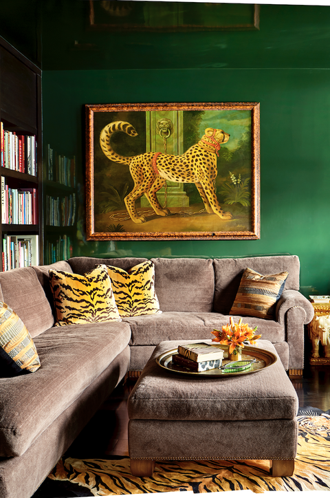 Living room, Room, Green, Yellow, Furniture, Interior design, Couch, Wall, Home, Table, 