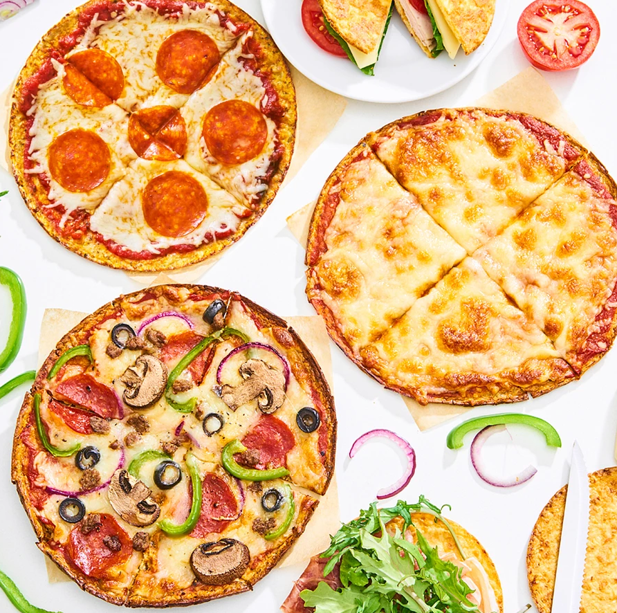 Dish, Food, Cuisine, Pizza, Ingredient, Pizza cheese, California-style pizza, Junk food, Fast food, Flatbread, 