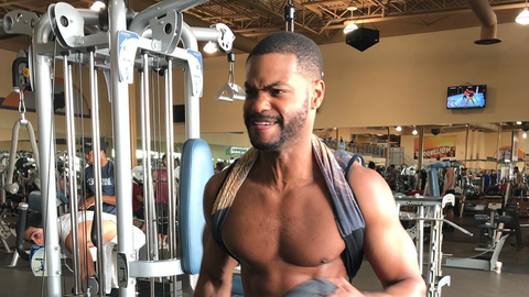 preview for King Bach Home Workout | Train Like A Celeb