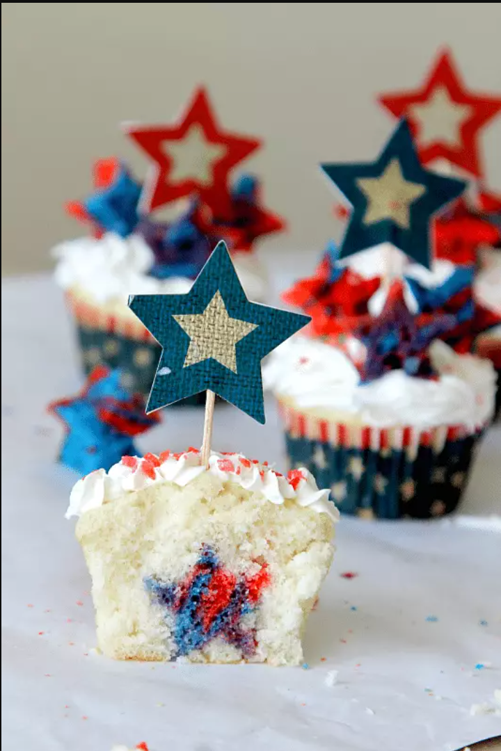 firecracker “surprise inside” cupcakes