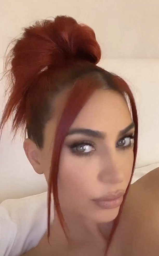 khloe kardashian red hair