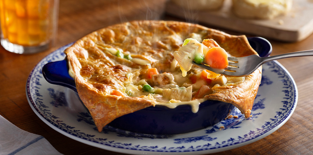cracker barrel chicken pot pie