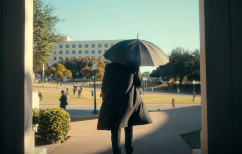 the umbrella man in the umbrella academy season 2