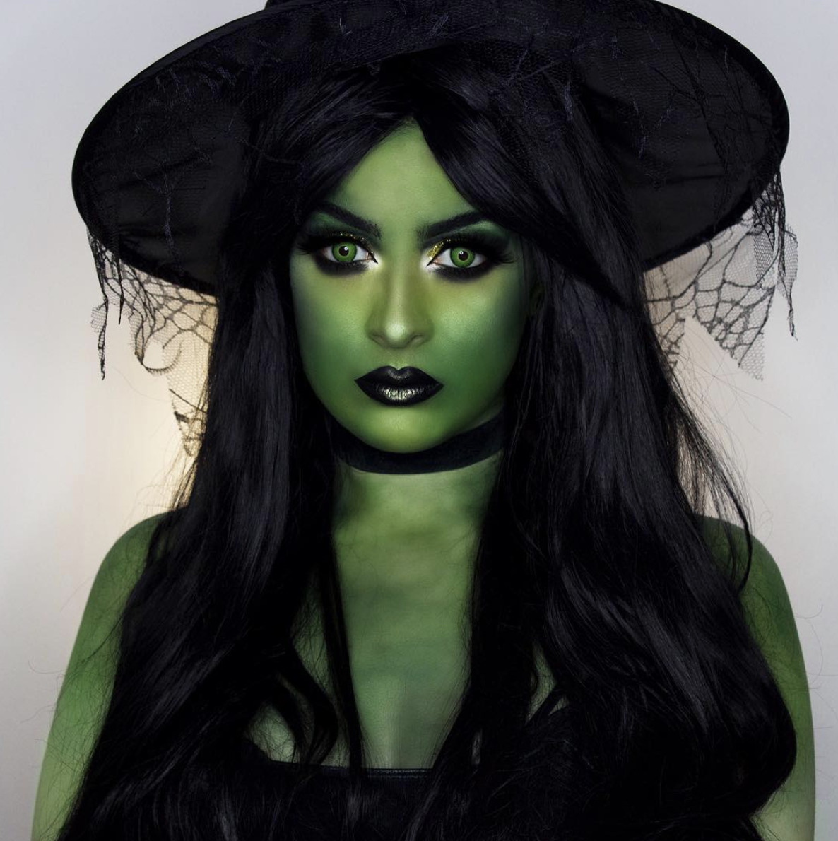 sexy green witch makeup